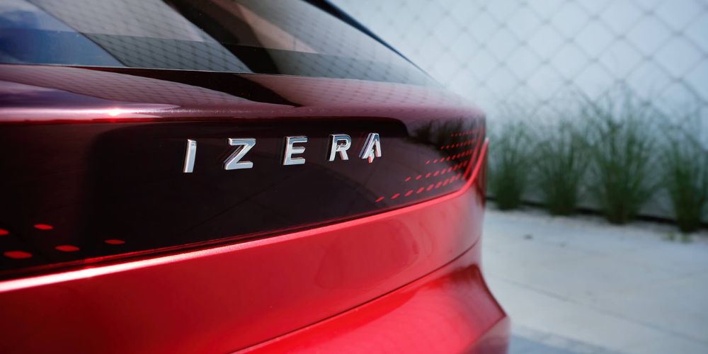 Izera - logo