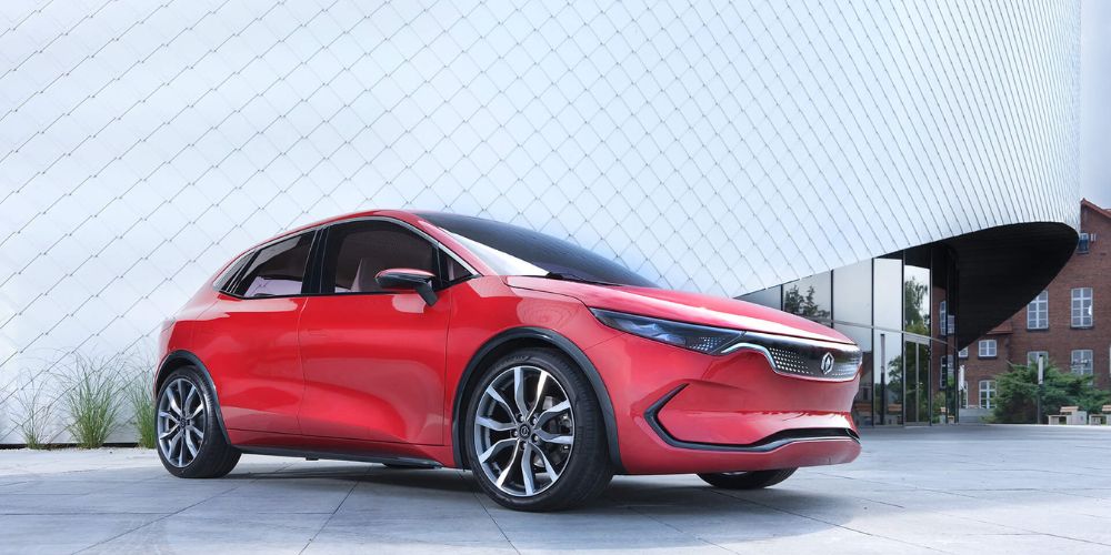Izera - hatchback