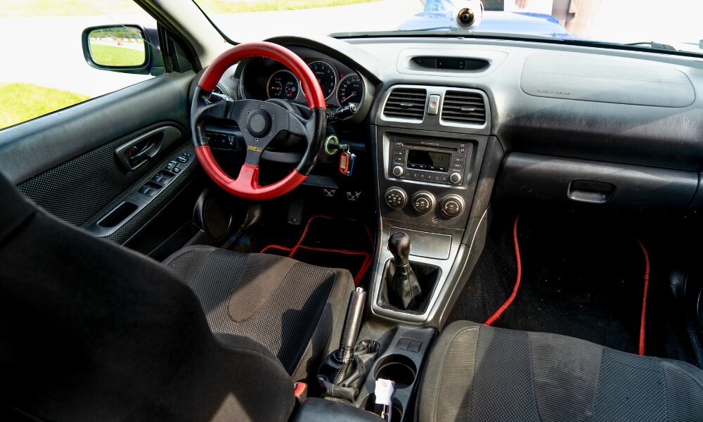 subaru impreza - wnętrze