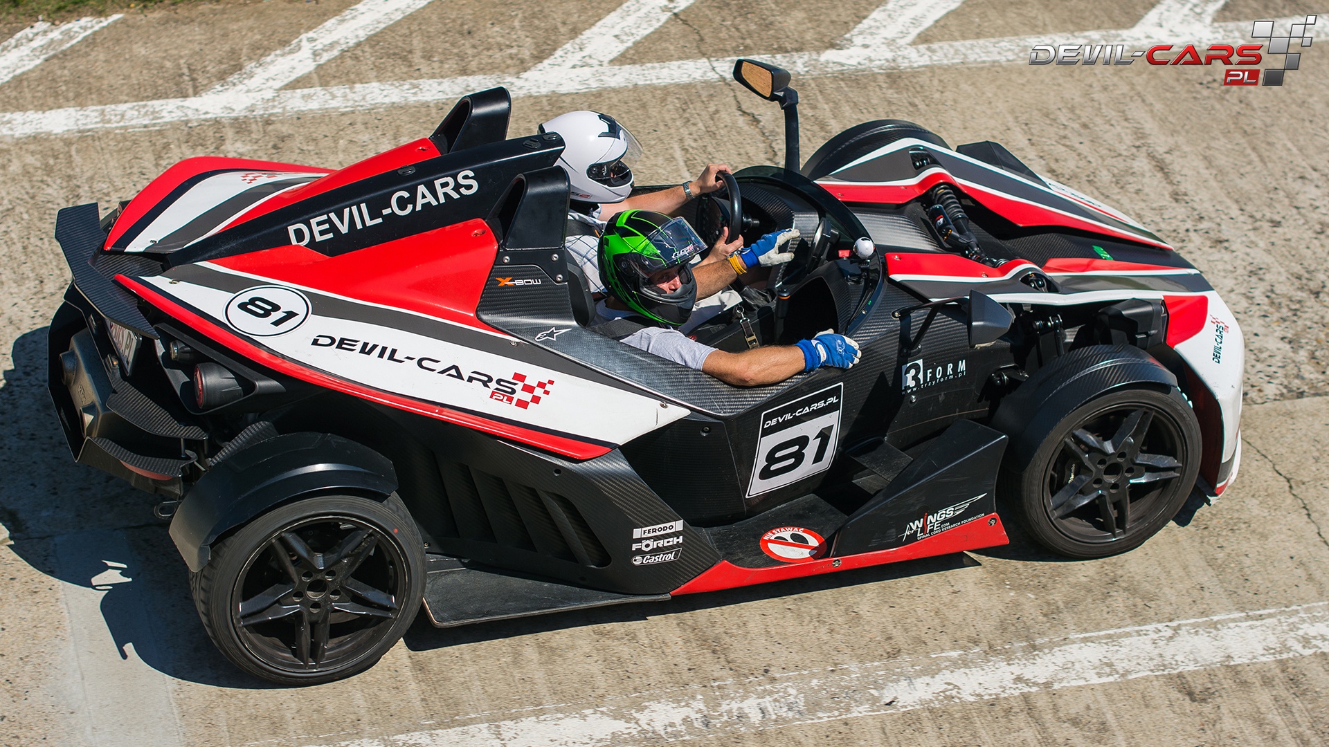 KTM X-BOW vs. Porsche GT3